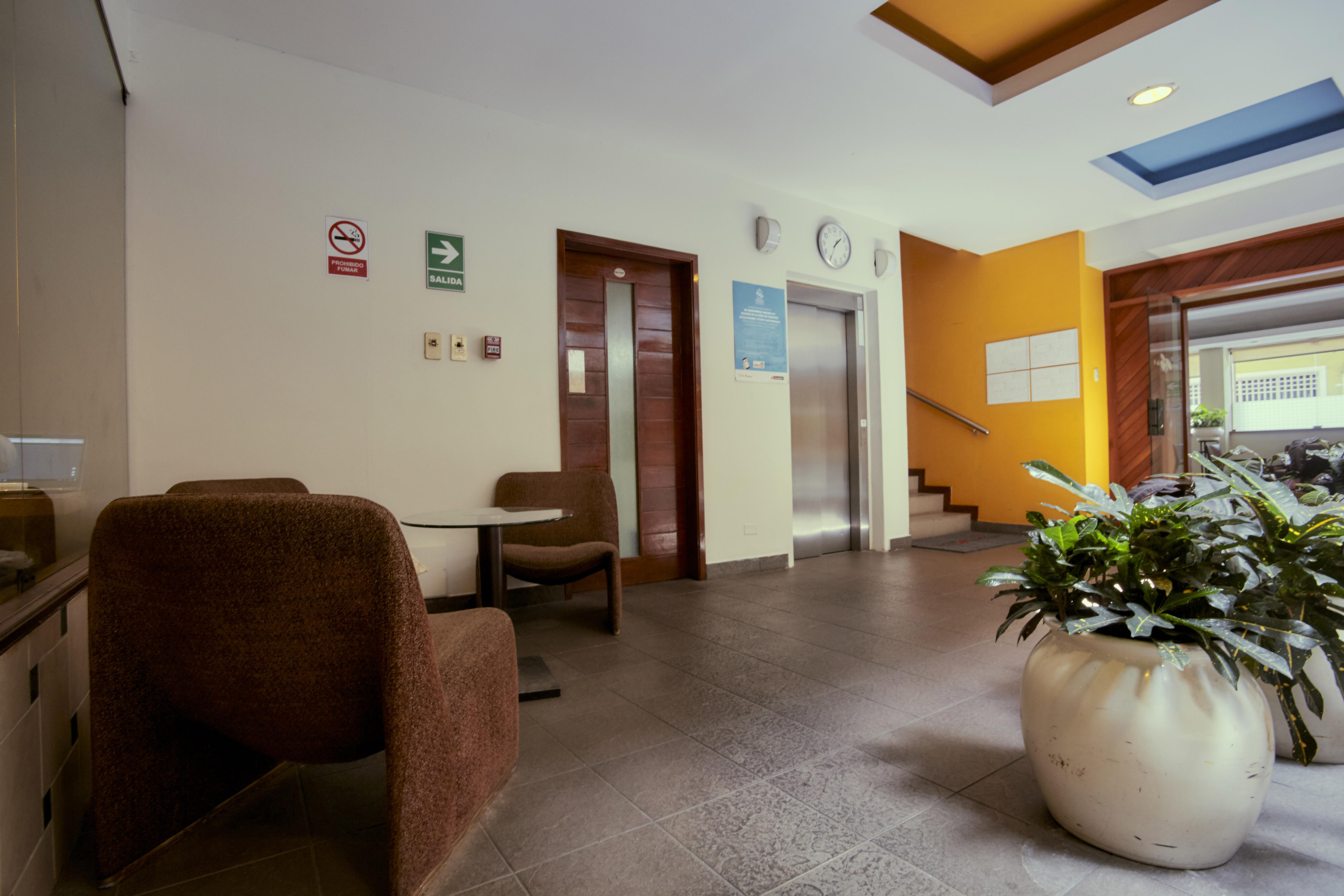 Victoria Regia Hotel Iquitos Exterior photo