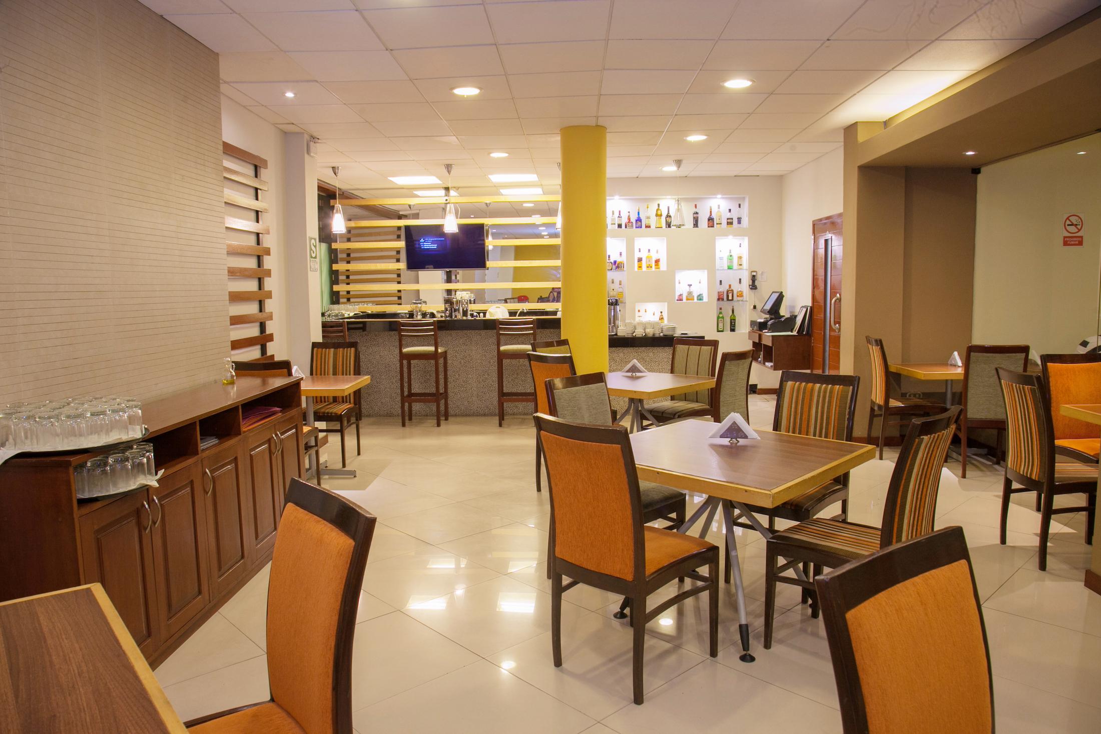 Victoria Regia Hotel Iquitos Exterior photo