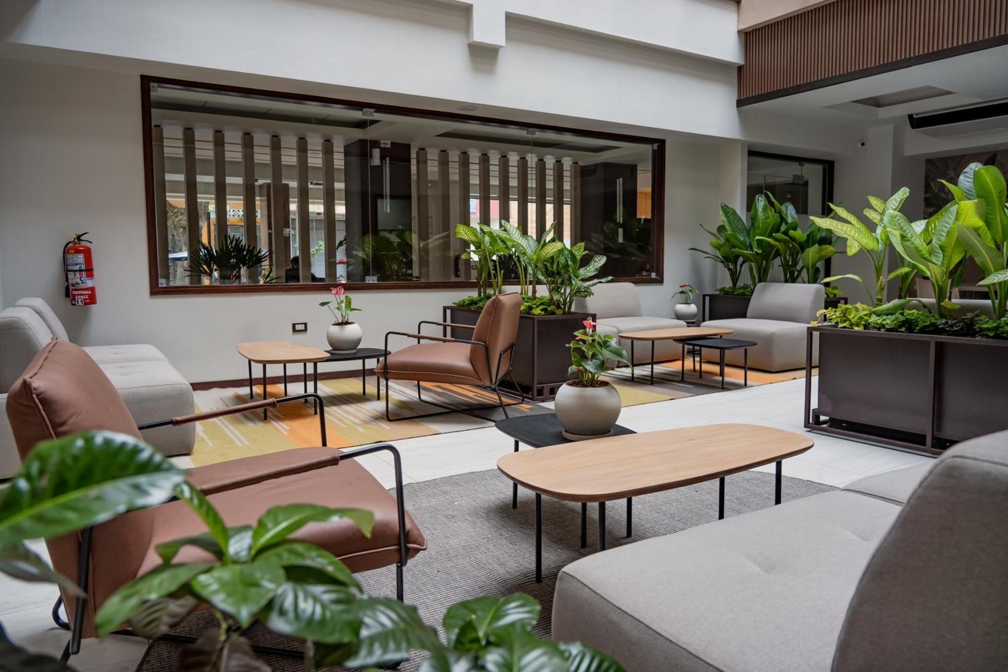 Victoria Regia Hotel Iquitos Exterior photo